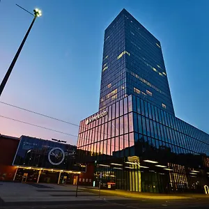 4* Hotell Hyperion