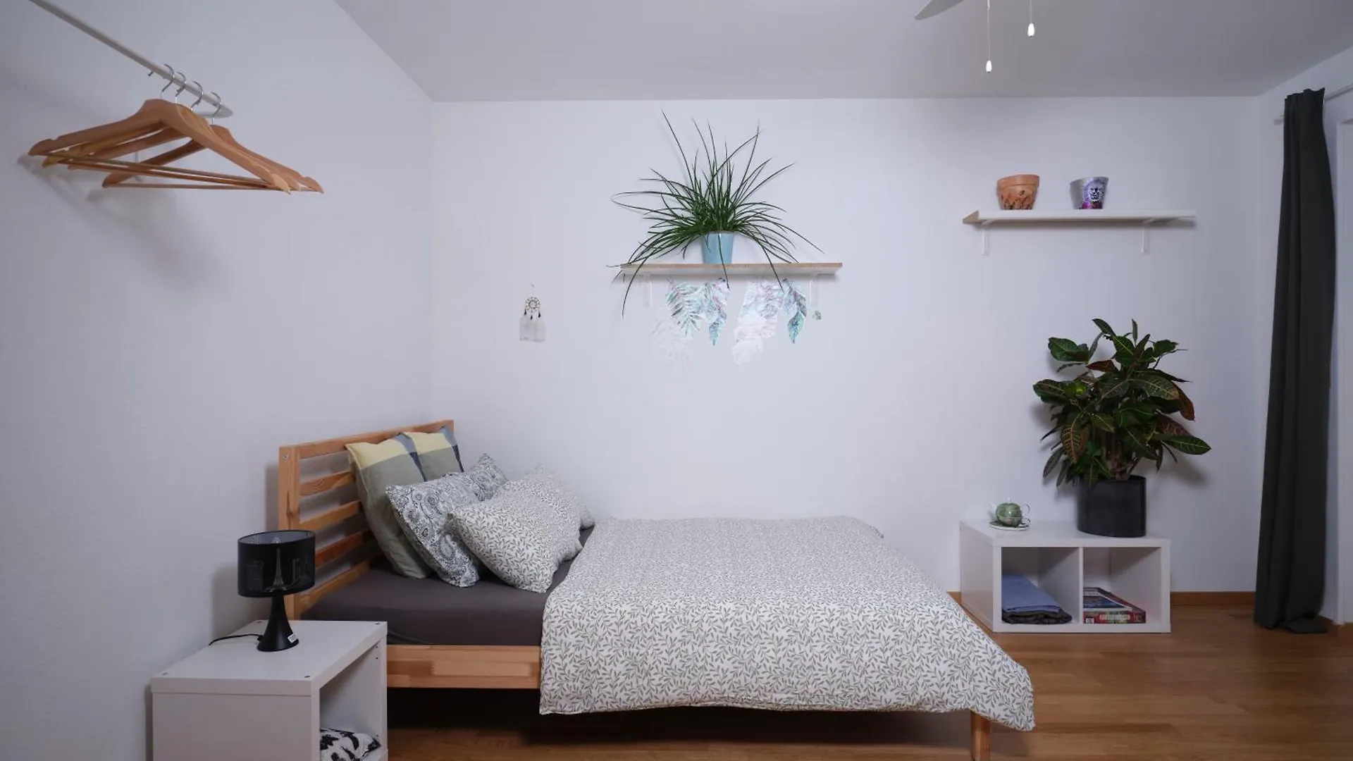 Doppelzimmer In Der Naehe Des Flusses Und Stadions Basel